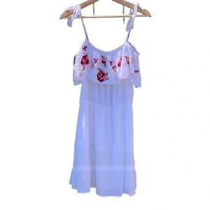 Dizzylizzy small white embroidered dress